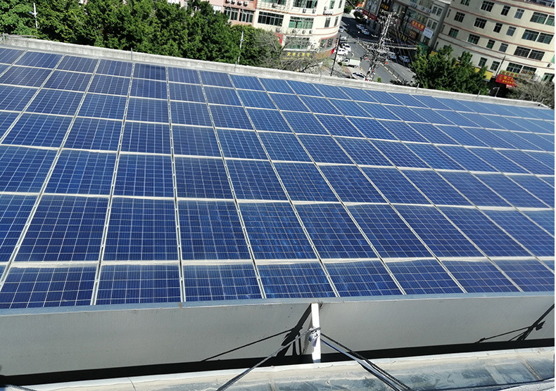 怎么判断自家屋顶是否合适安装光伏发电系统